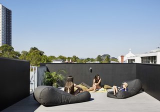A Creative Brick Extension That’s Designed to Adapt With a Growing Family’s Needs - Photo 9 of 15 -