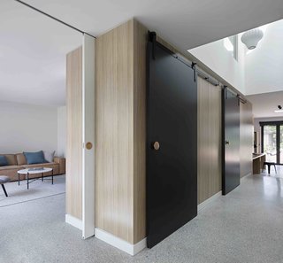 A Remodel Turns a Dark and Choppy House in Melbourne Into a Bright, Flexible Family Home - Photo 11 of 16 -