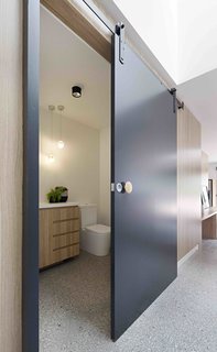 A Remodel Turns a Dark and Choppy House in Melbourne Into a Bright, Flexible Family Home - Photo 12 of 16 -