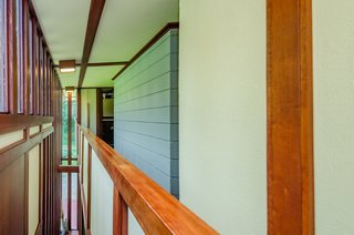 The Frank Lloyd Wright-Designed Louis Penfield House in Ohio Is For Sale For $1.3M - Photo 3 of 16 -