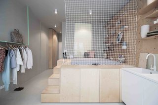 3 Smart Storage Systems Maximize Space in a Tiny Studio Apartment in Budapest - Photo 2 of 10 -