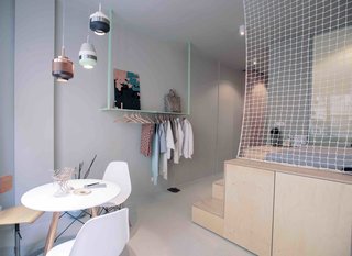 3 Smart Storage Systems Maximize Space in a Tiny Studio Apartment in Budapest - Photo 3 of 10 -