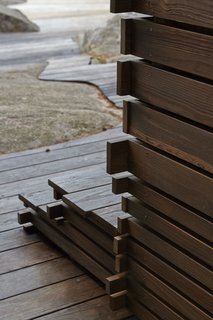 A Tiny Bathhouse on the Norwegian Island of Hankø Made With Sustainable Softwood - Photo 1 of 10 -