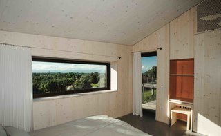 This Eco-Friendly Bed-and-Breakfast in Italy Is the Perfect Indoor/Outdoor Escape - Photo 7 of 13 -