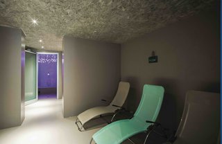 This Eco-Friendly Bed-and-Breakfast in Italy Is the Perfect Indoor/Outdoor Escape - Photo 9 of 13 -