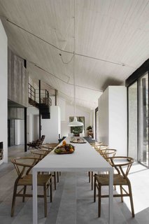 An Abandoned Stable in Spain Is Transformed Into a Sustainable Vacation Home For Rent - Photo 6 of 13 -