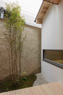 Stay in a Historic Japanese Townhouse in Kyoto That Was Saved From Ruin - Photo 8 of 15 -