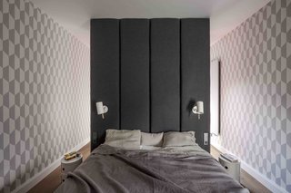 Filled With Color and Pattern, This Eclectic Apartment Brings a Little Madrid to Warsaw - Photo 4 of 11 -