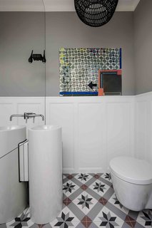 Filled With Color and Pattern, This Eclectic Apartment Brings a Little Madrid to Warsaw - Photo 9 of 11 -