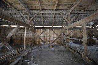 An Old Cattle Barn in Slovenia Is Saved and Transformed Into a Family Home - Photo 5 of 11 -
