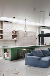 A Layered Home in Coastal Australia That Merges With the Limestone Terrain - Photo 10 of 11 -