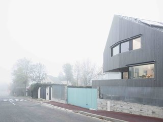 A Prefab House Near Paris Is Designed to Be Bright and Open - Photo 2 of 16 -