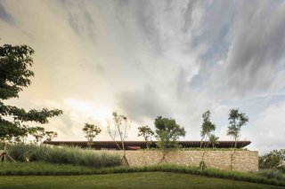 A Brazilian Home With a Touch of Japanese Zen - Photo 9 of 10 -