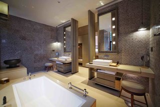 A Chinese Sugar Mill From the 1960s Becomes a Cave-Inspired Hotel - Photo 11 of 17 -