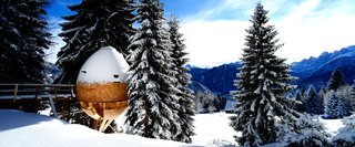 These Tree Houses in the Dolomites Look Like Egg-Shaped Pinecones - Photo 4 of 11 -