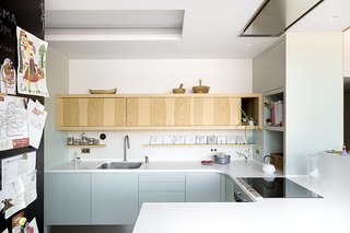 A Dreamy Loft in Prague With Castle Views and an Onyx Moon - Photo 10 of 17 -