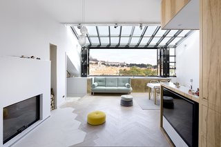 A Dreamy Loft in Prague With Castle Views and an Onyx Moon - Photo 16 of 17 -
