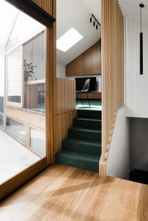 A Cool Melbourne Cottage Riffs Off of its Victorian Neighbors - Photo 5 of 11 -