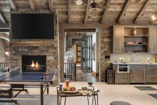 Rent One of These Cozy Cabins For a Ski Trip This Winter - Photo 8 of 9 -