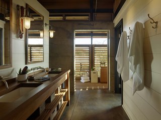 An Incredible Home in Hawaii That’s As Much Fun As Summer Camp - Photo 13 of 20 -