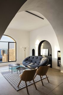 Explore a Mysterious Cave-Like Home Near Tel Aviv’s Old Jaffa Port - Photo 4 of 16 -