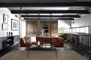 One of Melbourne's Oldest Prefab Timber Cottages Gets a Second Chance - Photo 5 of 12 -