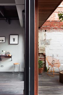 One of Melbourne's Oldest Prefab Timber Cottages Gets a Second Chance - Photo 10 of 12 -