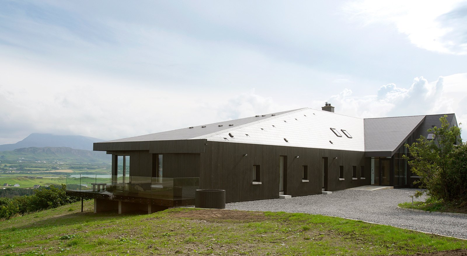 Photo 4 of 14 in 7 Vacation Rentals in Ireland That Put a Spin on the