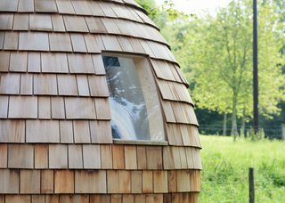 You Can Buy Your Very Own Prefabricated Escape Pod - Photo 2 of 15 -