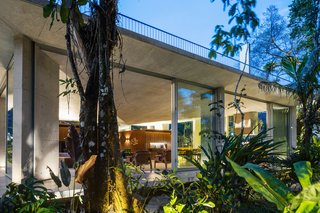 A Concrete Home in Brazil Lets the Owners Practically Live in the Jungle - Photo 3 of 12 -