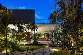 A Concrete Home in Brazil Lets the Owners Practically Live in the Jungle - Photo 12 of 12 -