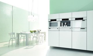 6 Integrated Appliances Sure to Make Your Kitchen Super Sleek - Photo 4 of 6 -