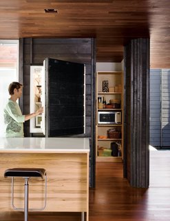 6 Integrated Appliances Sure to Make Your Kitchen Super Sleek - Photo 6 of 6 -