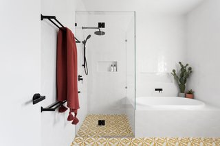 6 Insider Tips For Bathroom Design From the Experts - Photo 6 of 7 -