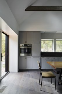 A Minimalist Retreat Rises From Old Stone Walls in Hudson Valley - Photo 7 of 12 -