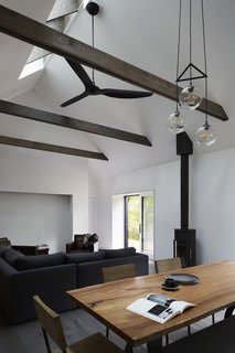 A Minimalist Retreat Rises From Old Stone Walls in Hudson Valley - Photo 6 of 12 -