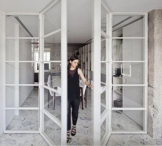 This Renovated Pad in São Paulo's Iconic Lausanne Building Is a Breath of Fresh Air - Photo 8 of 11 -