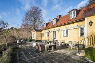 Greta Garbo’s Swedish Island Villa Is Up For Sale - Photo 4 of 21 -