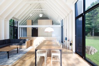 Simple furnishings assist in creating a tranquil indoor/outdoor setting.