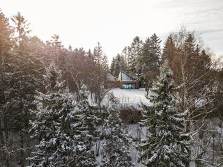 This Forest Retreat Is a Modern Take on the Traditional Estonian Hut - Photo 10 of 12 - A modern forest dwelling takes cues from traditional kodas in Muraste, Estonia.