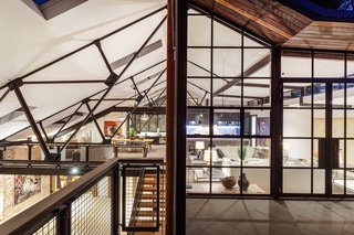 In the suburb of Annandale, architect Julian Brenchley revamped the warehouse home of Australian painter Fred Cress to such a high standard that it won the Master Builders Association of New South Wales’ Excellence in Housing Award in 2015. 