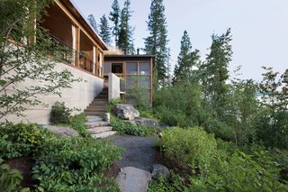 Each of the buildings provides cozy, cave-like spaces with generous, sun-lit porches that look out to stunning views.