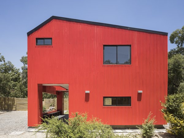 In the rural, mountainous section of the San José de Maipo commune in Chile's Cordillera Province, houses are commonly set within plots as large as 58,920 square feet.