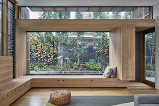 Upon entering the house, one immediately sees right through to the rear garden from the main corridor.