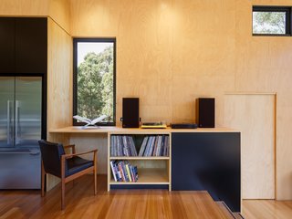 Renewable Plantation Pine was used for the wall frames, floor beams, laminated roof, and plywood lining.