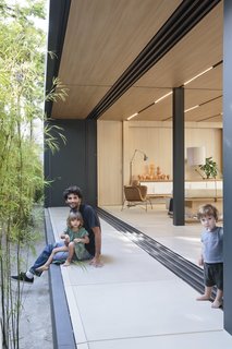 The SysHaus construction method reduces water and resource wastage from the traditional construction process. 