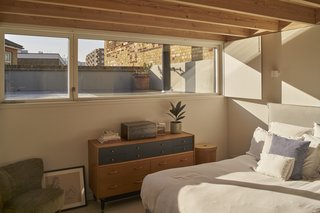 The bedrooms and bathrooms feature beautiful ceilings made of Scandinavian redwood.