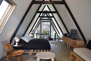 Steel was chosen for the frame of the cabin because of its fire and water resistant qualities. 