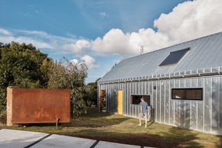 The galvanized metal exterior cladding is easy to maintain, and will age well over time.