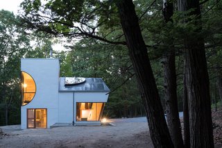 The Ex of In House exterior